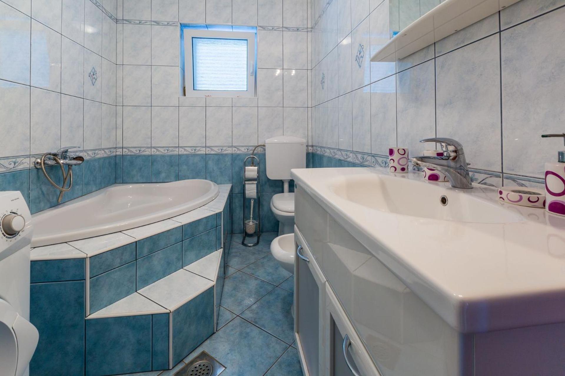 Apartments Tomica Novi Vinodolski Zewnętrze zdjęcie