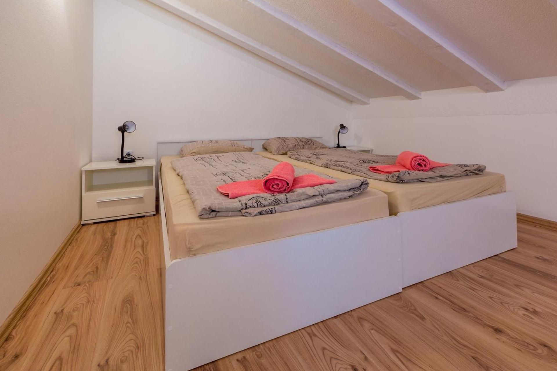 Apartments Tomica Novi Vinodolski Zewnętrze zdjęcie