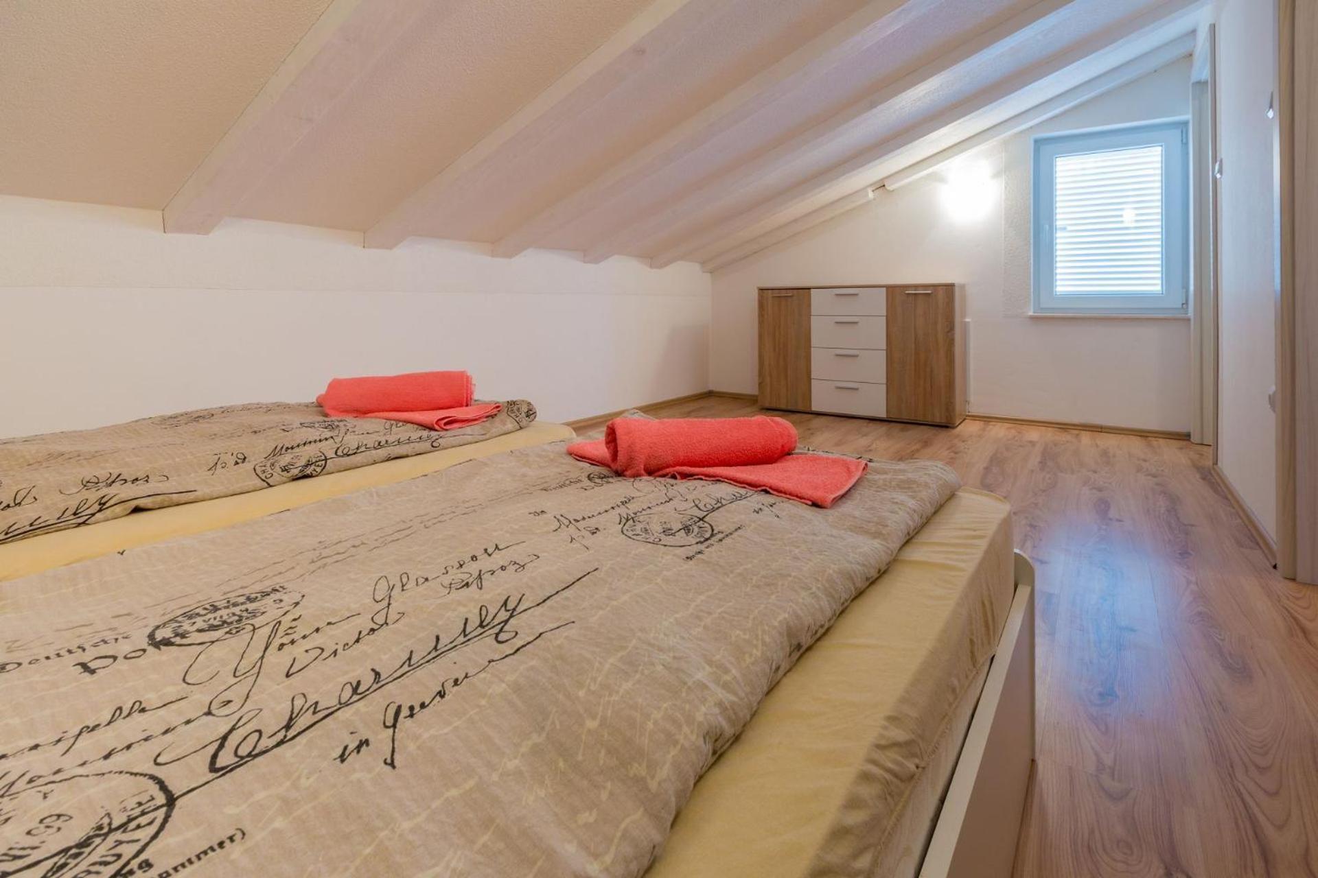 Apartments Tomica Novi Vinodolski Zewnętrze zdjęcie