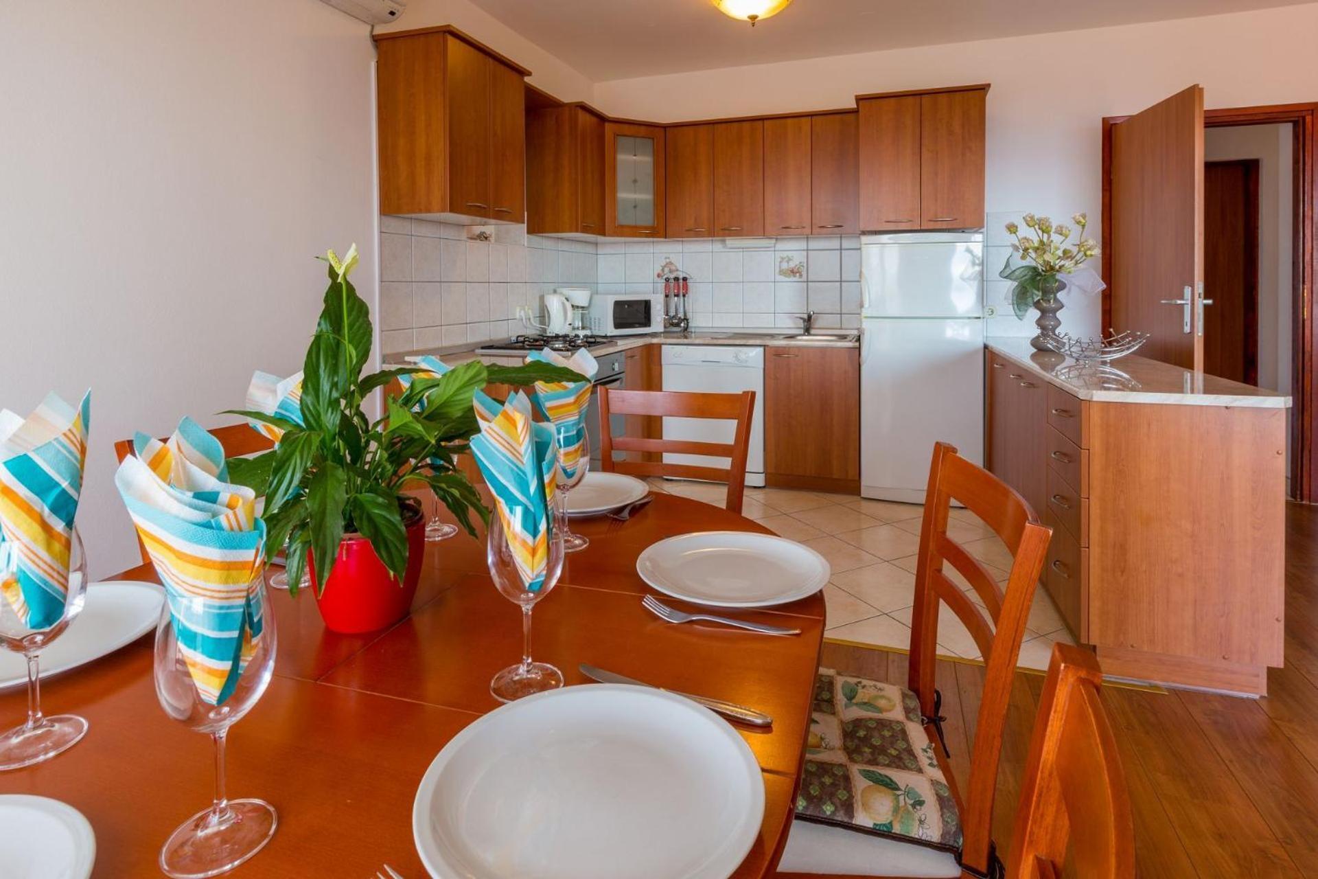 Apartments Tomica Novi Vinodolski Zewnętrze zdjęcie