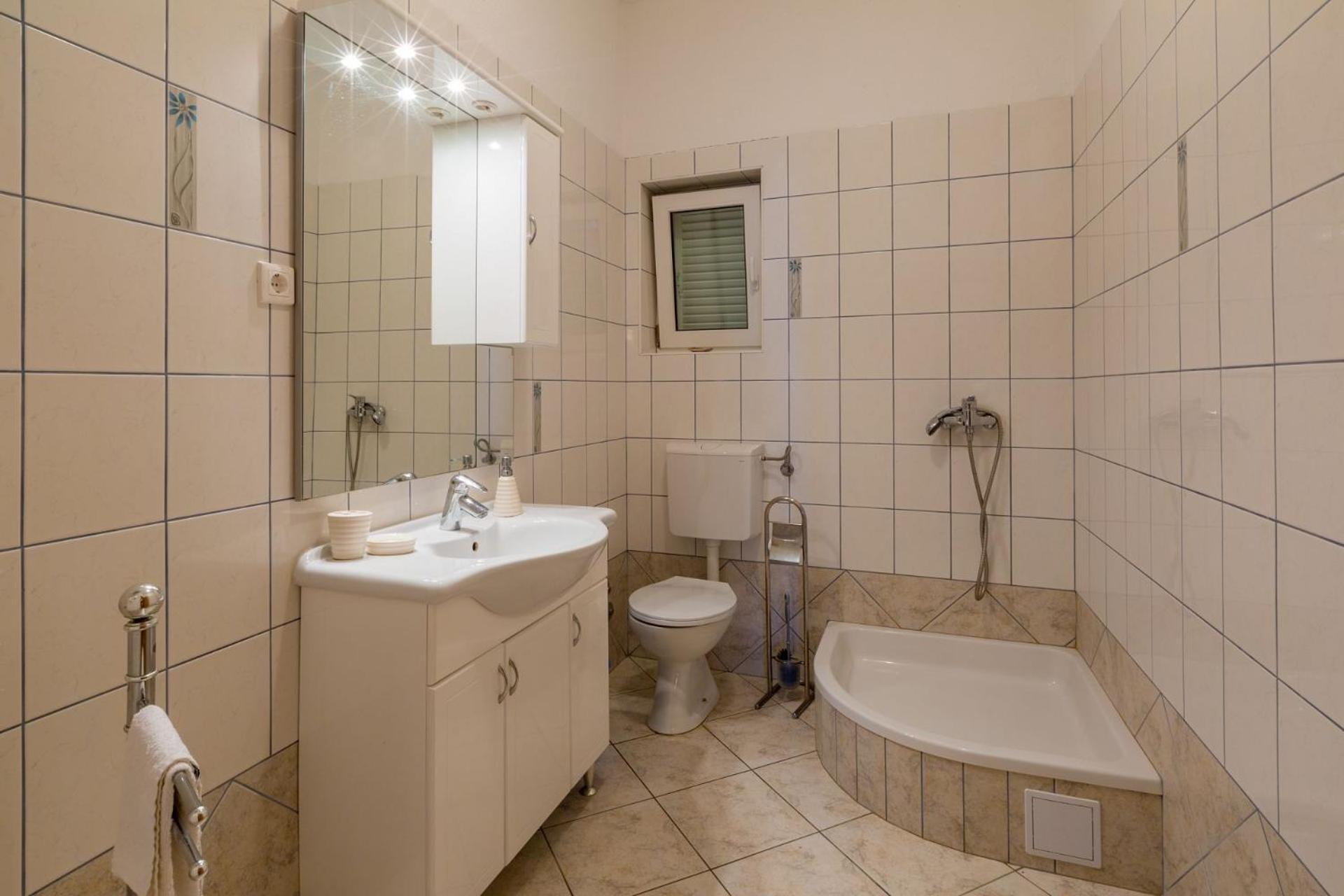 Apartments Tomica Novi Vinodolski Zewnętrze zdjęcie