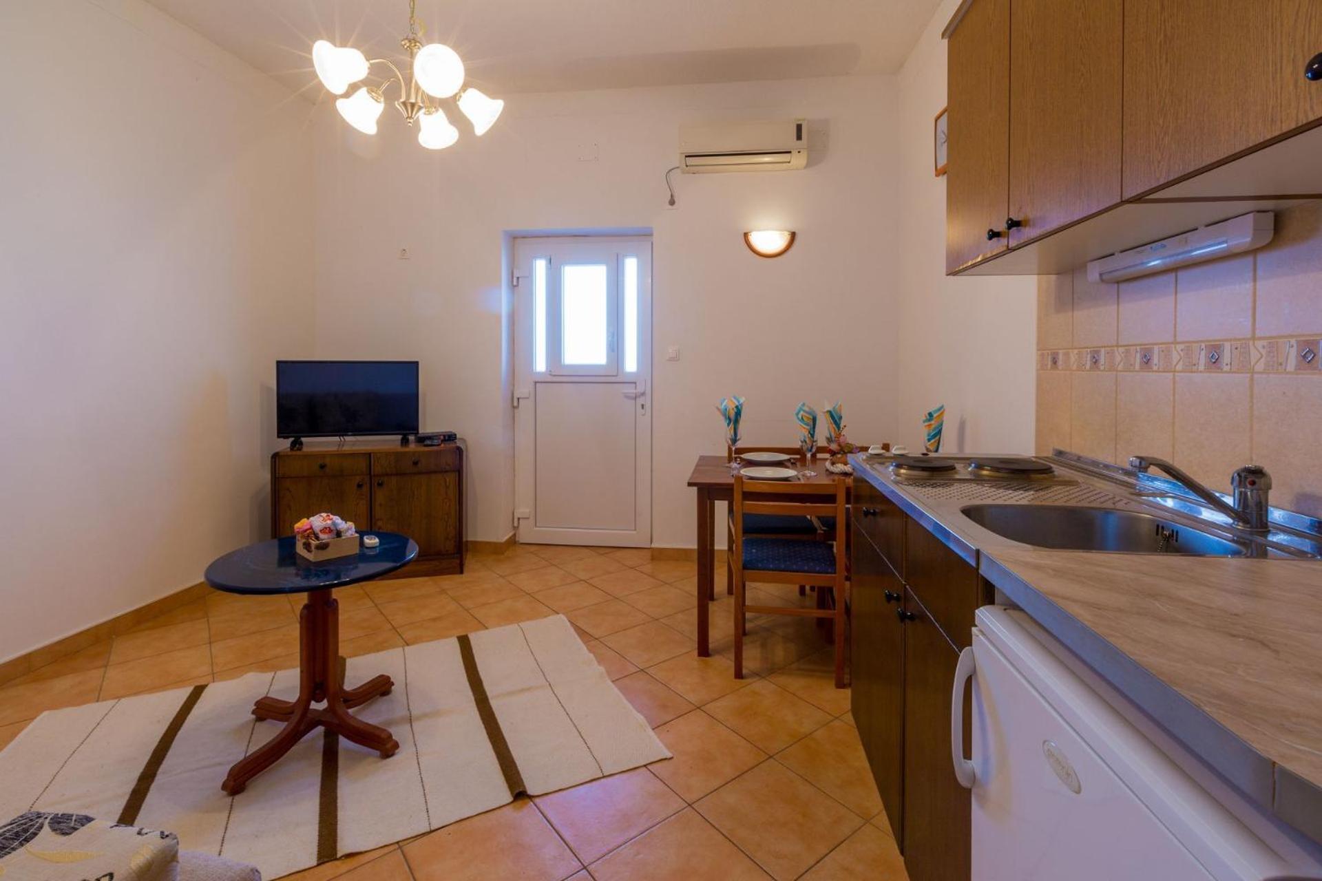 Apartments Tomica Novi Vinodolski Zewnętrze zdjęcie