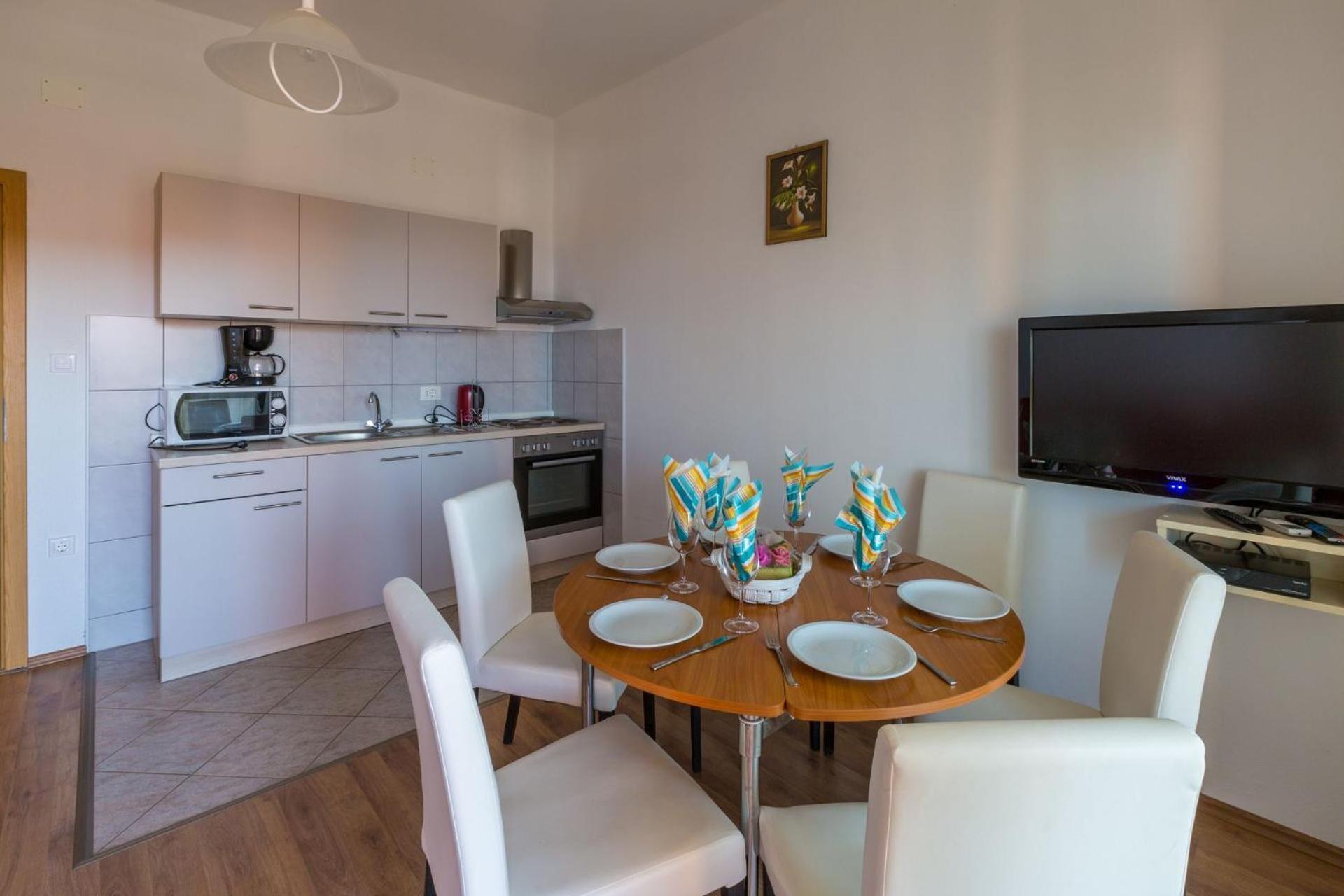 Apartments Tomica Novi Vinodolski Zewnętrze zdjęcie
